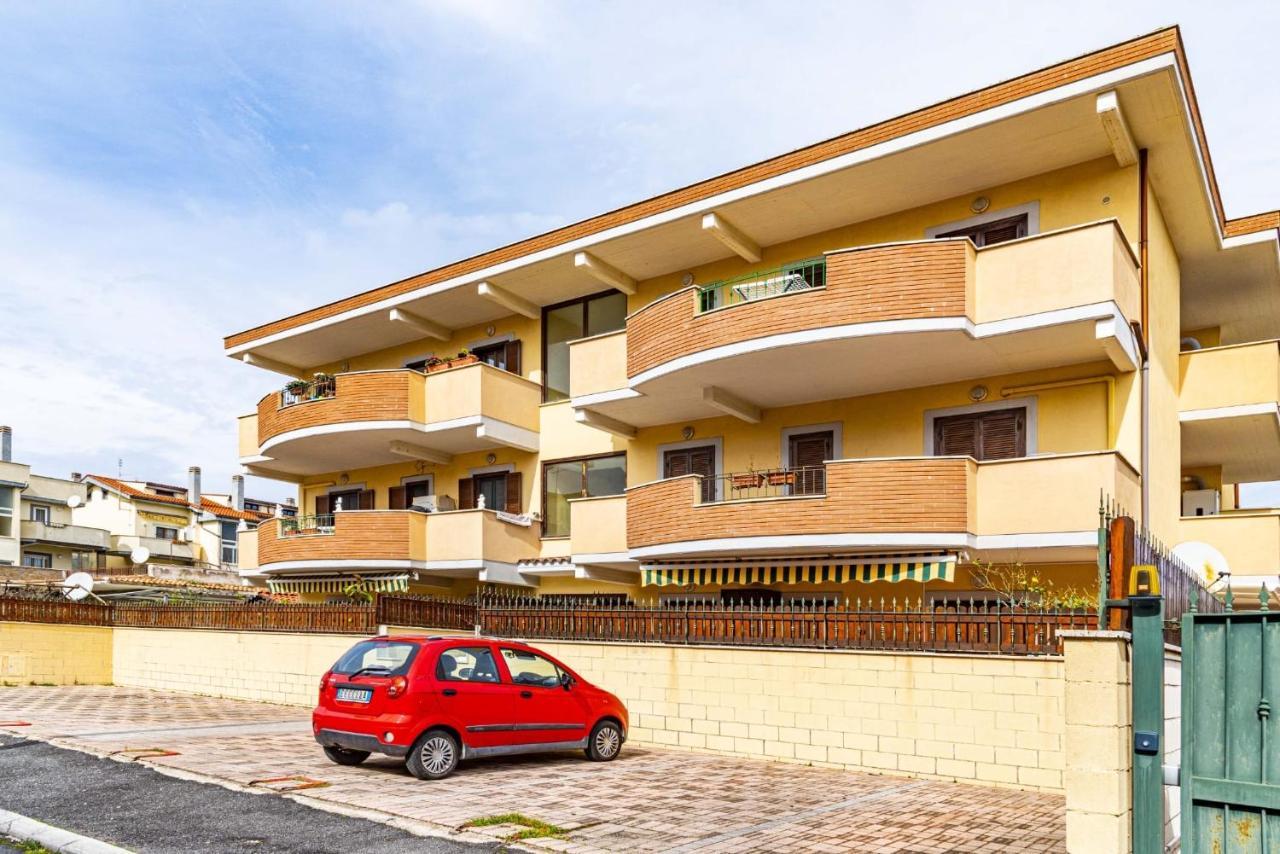 Relax Apartment Ladispoli Exterior foto